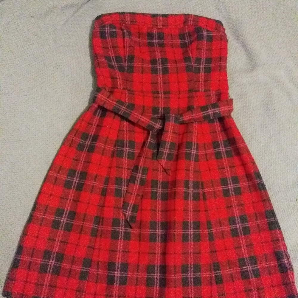 Strapless dress